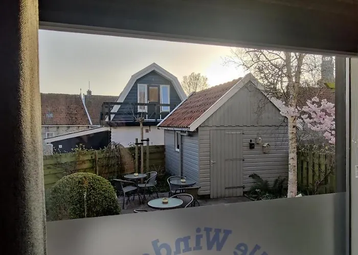 Uit Alle Windstreken